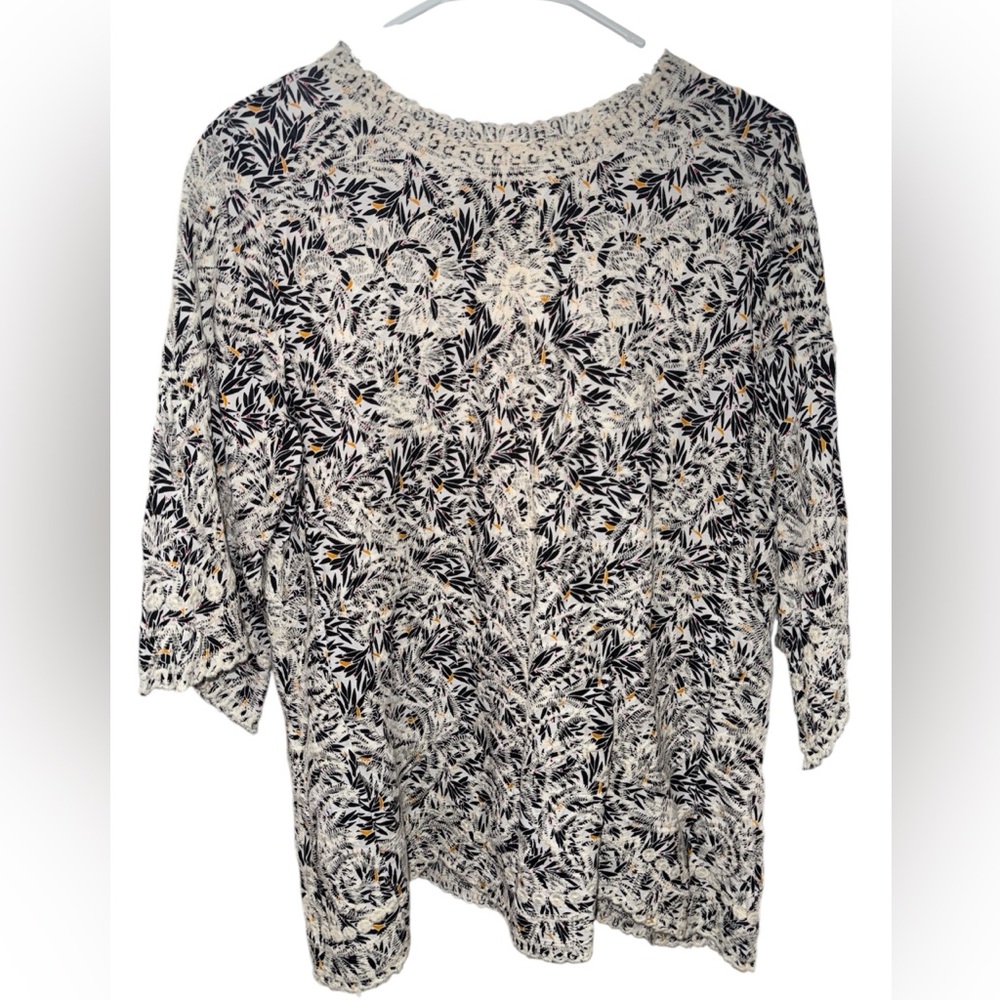 Solitaire Embroidered Leaf Pattern Blouse - image 1